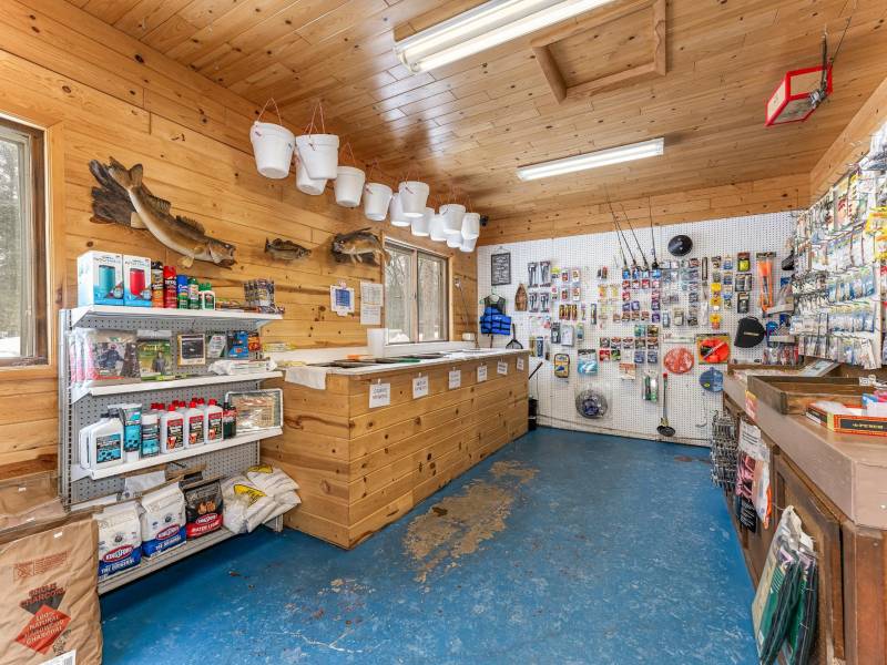 667 HWY 45, Town of Lincoln, Eagle River,  WI 54521 USA