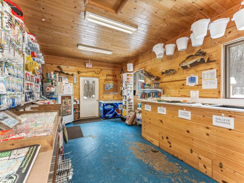 667 HWY 45, Town of Lincoln, Eagle River,  WI 54521 USA