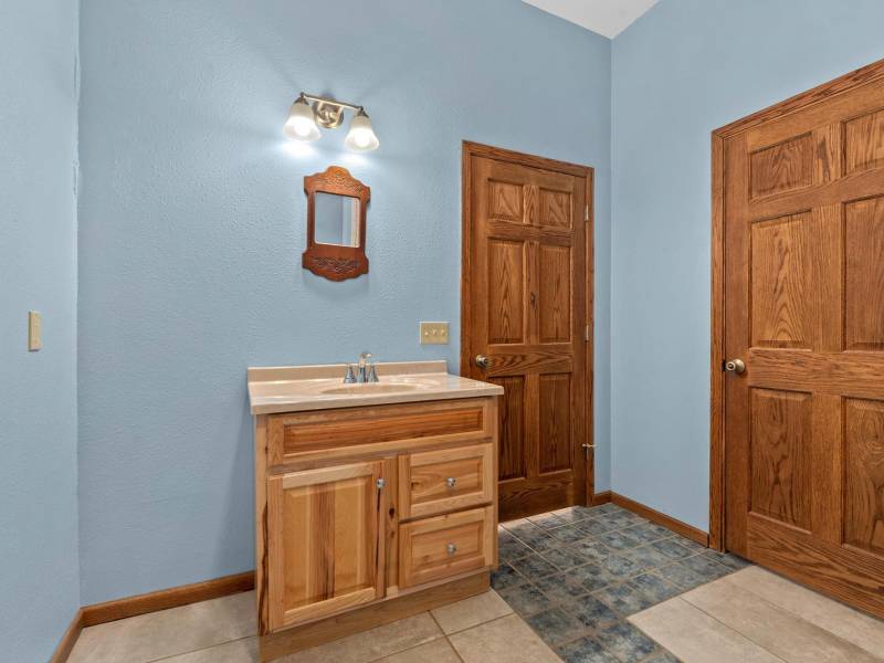 , Florence,  WI 54121 USA