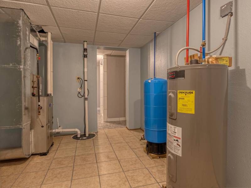 , Florence,  WI 54121 USA