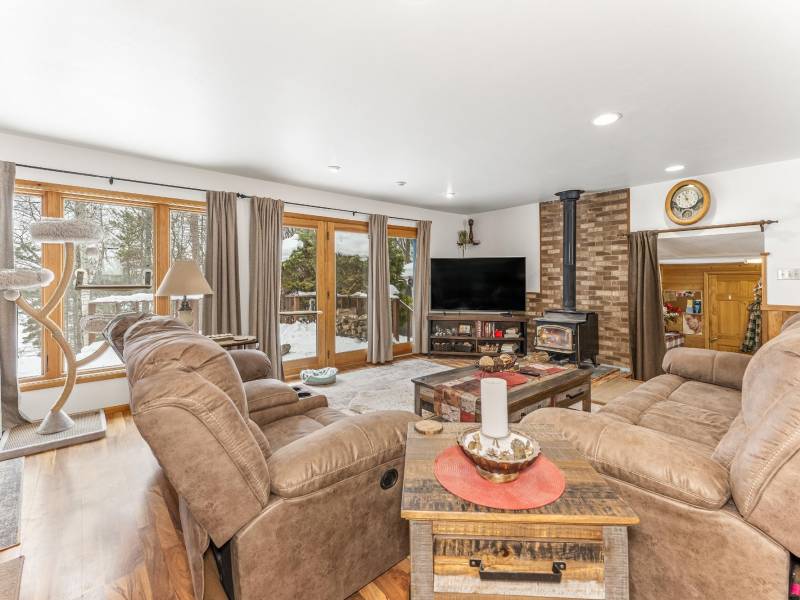 667 HWY 45, Town of Lincoln, Eagle River,  WI 54521 USA