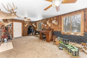 667 HWY 45, Town of Lincoln, Eagle River,  WI 54521 USA