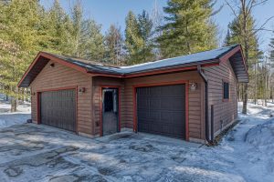 , Florence,  WI 54121 USA