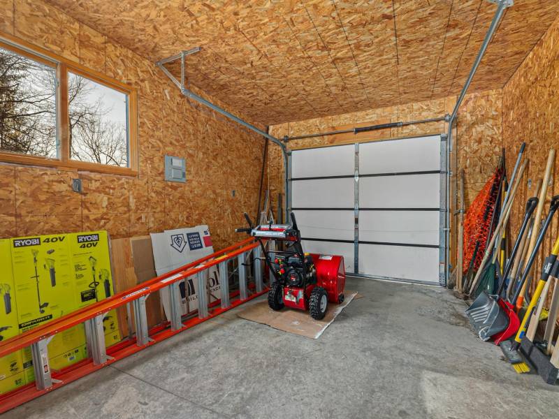 , Florence,  WI 54121 USA