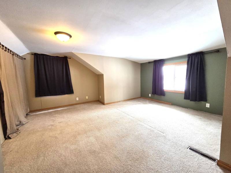 114 Pleasant Ave W, , Tomahawk,  WI 54487 USA