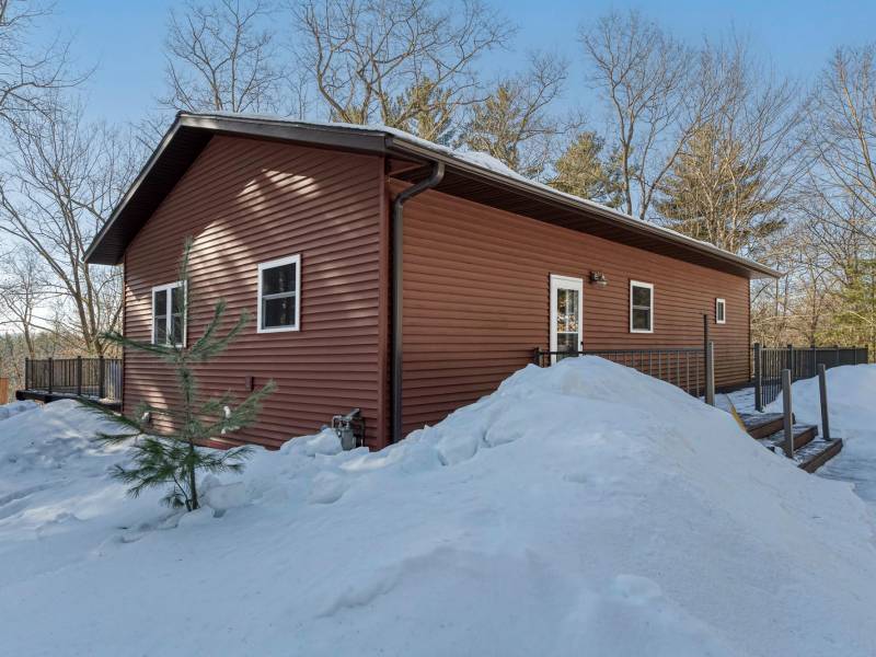 , Florence,  WI 54121 USA