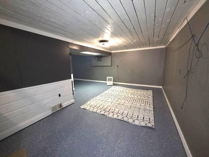 114 Pleasant Ave W, , Tomahawk,  WI 54487 USA