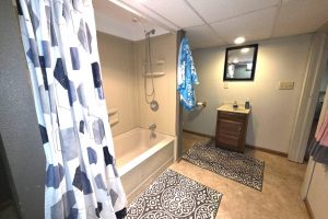 114 Pleasant Ave W, , Tomahawk,  WI 54487 USA