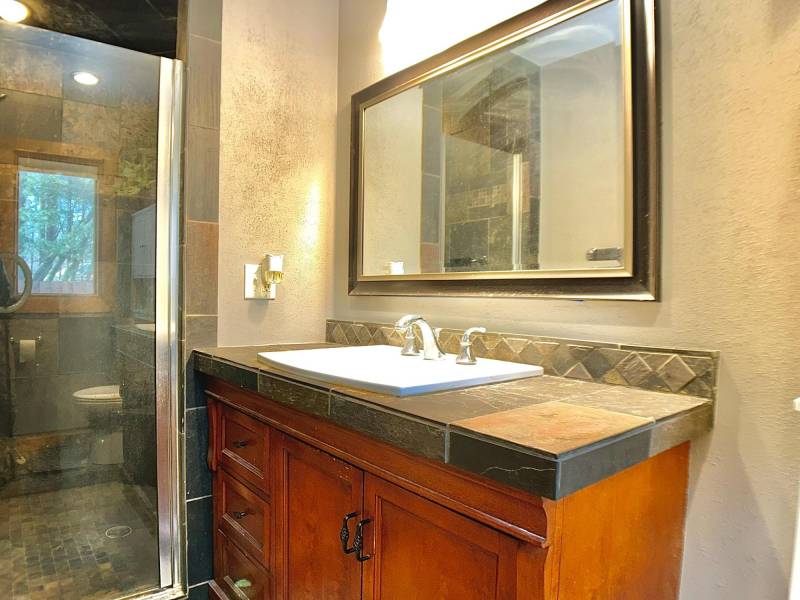 1532  Sandstone Cir, Eagle River,  WI 54521