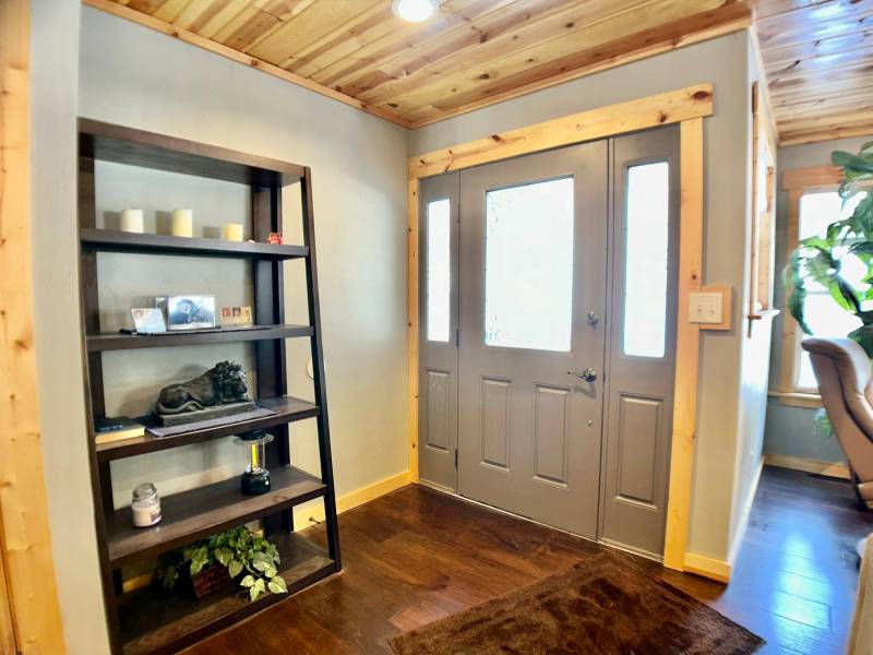 1532  Sandstone Cir, Eagle River,  WI 54521