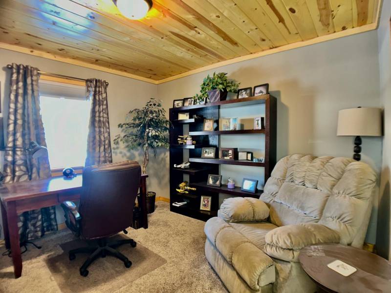 1532  Sandstone Cir, Eagle River,  WI 54521