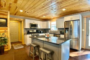 1532  Sandstone Cir, Eagle River,  WI 54521