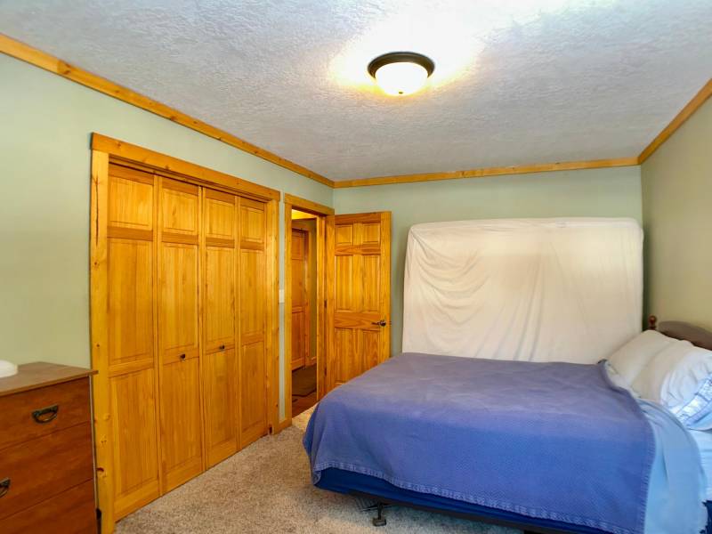 1532  Sandstone Cir, Eagle River,  WI 54521