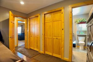 1532  Sandstone Cir, Eagle River,  WI 54521