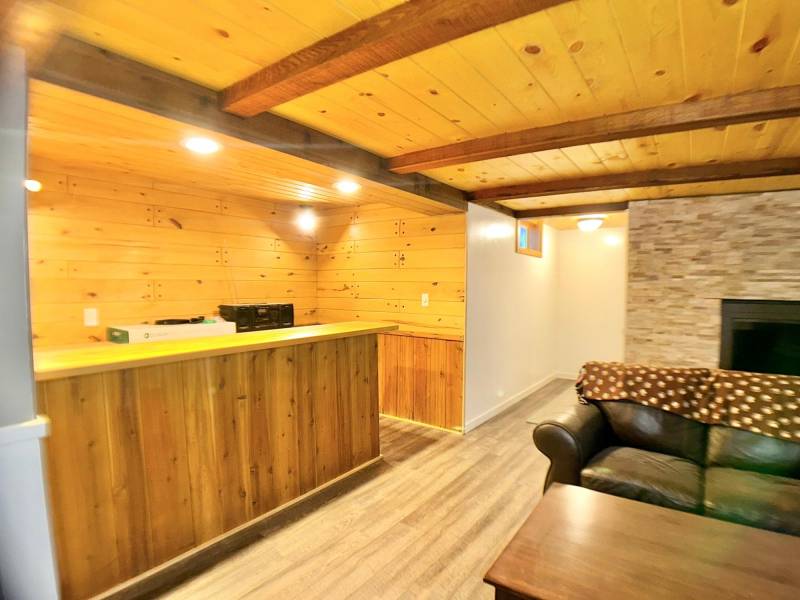 1532  Sandstone Cir, Eagle River,  WI 54521