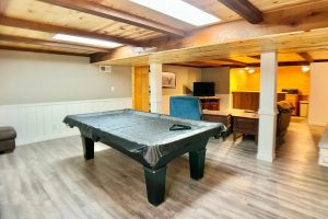 1532  Sandstone Cir, Eagle River,  WI 54521