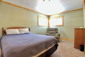 1532  Sandstone Cir, Eagle River,  WI 54521