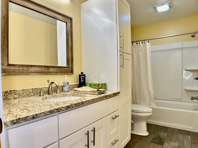 1532  Sandstone Cir, Eagle River,  WI 54521