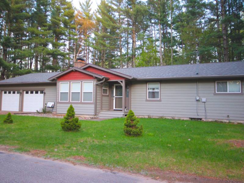 1532  Sandstone Cir, Eagle River,  WI 54521