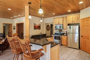 Lincoln, Eagle River,  WI 54521 USA