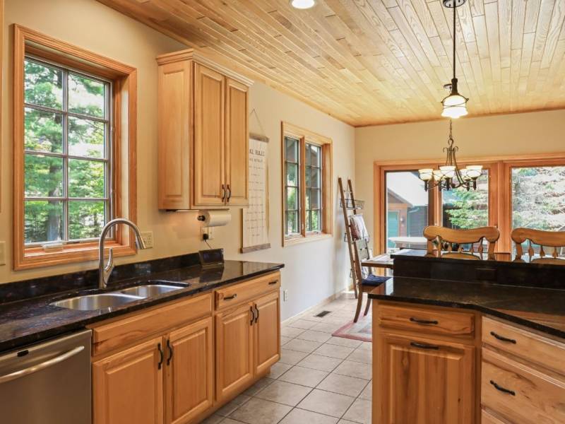 Lincoln, Eagle River,  WI 54521 USA