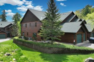 Lincoln, Eagle River,  WI 54521 USA