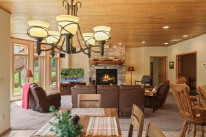 Lincoln, Eagle River,  WI 54521 USA