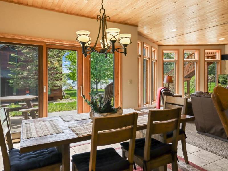 Lincoln, Eagle River,  WI 54521 USA