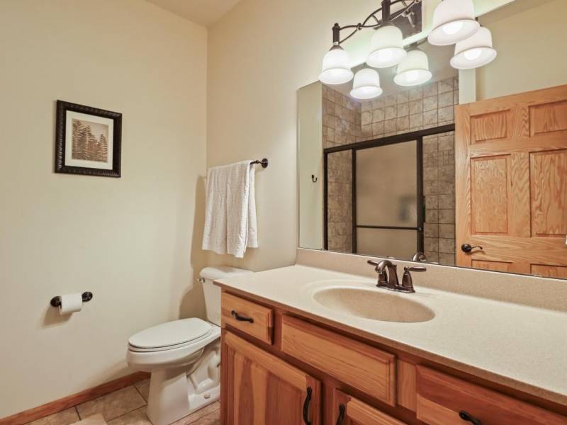 Lincoln, Eagle River,  WI 54521 USA