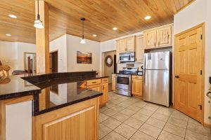 Lincoln, Eagle River,  WI 54521 USA