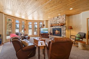 Lincoln, Eagle River,  WI 54521 USA