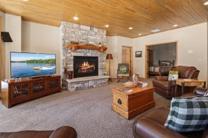 Lincoln, Eagle River,  WI 54521 USA