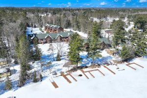 Lincoln, Eagle River,  WI 54521 USA