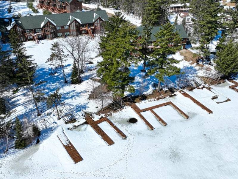 Lincoln, Eagle River,  WI 54521 USA