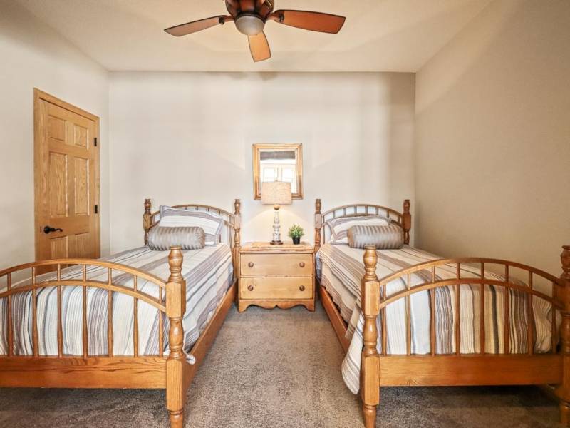 Lincoln, Eagle River,  WI 54521 USA