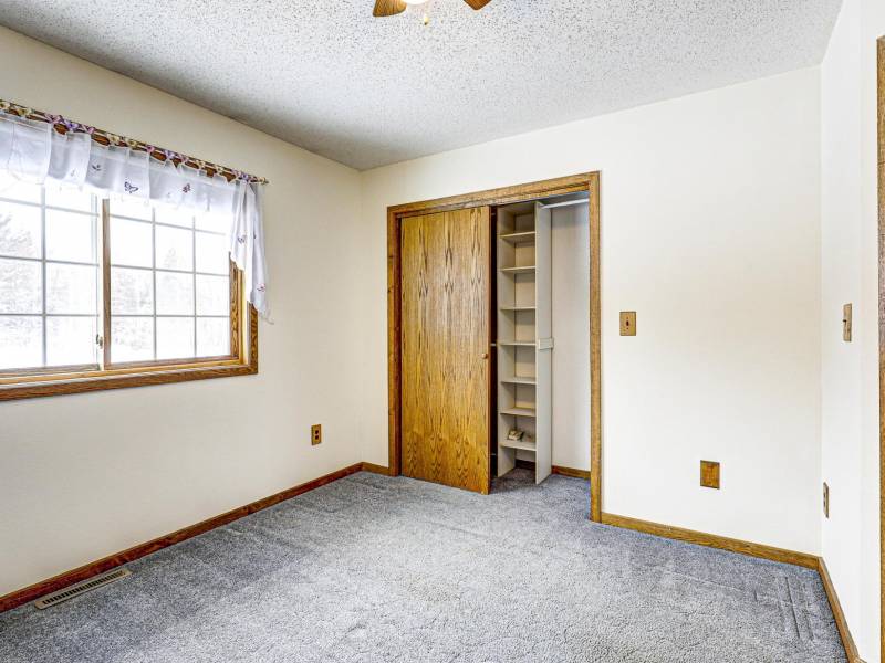 10695 Moodig Rd, Bradley, Tomahawk,  WI 54487 USA