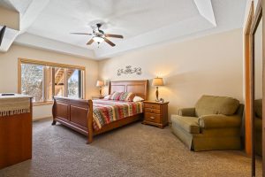 Lincoln, Eagle River,  WI 54521 USA