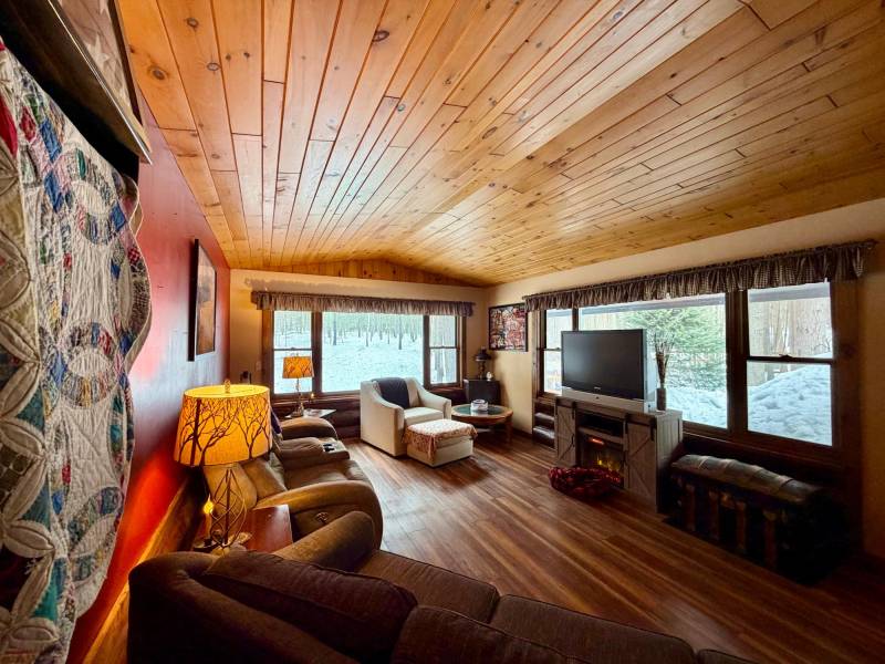 5638 Wood Park Dr, , Rhinelander,  WI 54501 USA