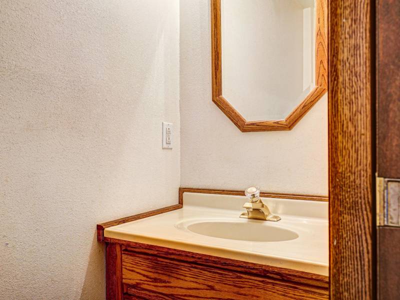 10695 Moodig Rd, Bradley, Tomahawk,  WI 54487 USA