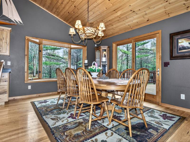 9026 Rapps Rd, Woodruff, Woodruff,  WI 54568 United States