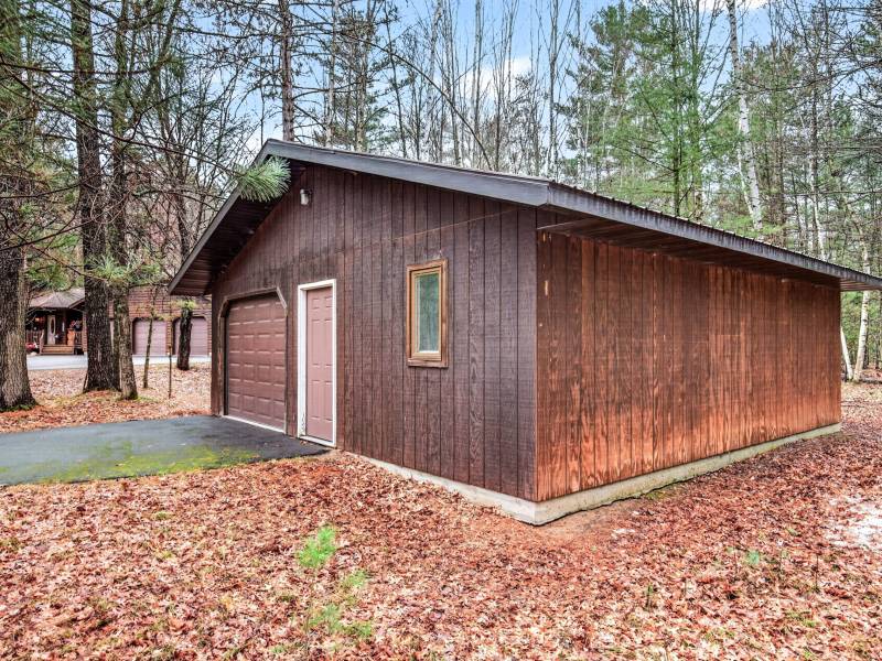 9026 Rapps Rd, Woodruff, Woodruff,  WI 54568 United States