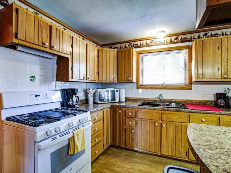 2138 Sunset Dr, Nokomis, Tomahawk,  WI 54487 United States