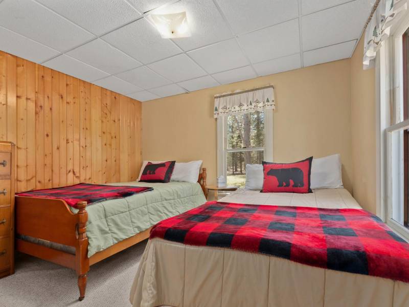 2814 Pickerel Lake Rd, , Eagle River,  WI 54521