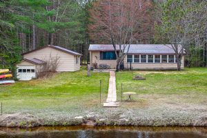 7453 Wolf Rd, , Lake Tomahawk,  WI 54539 United States