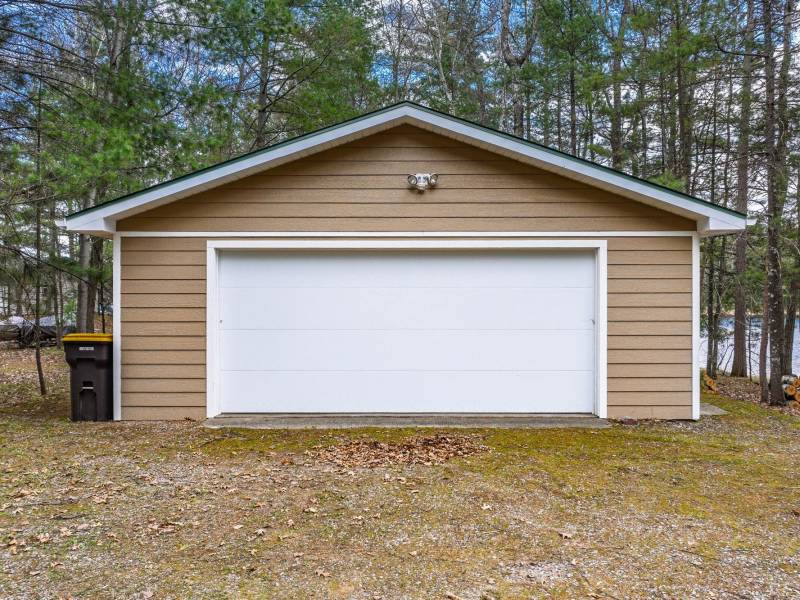 8211 Silver Shore Dr, , Eagle River,  WI 54521