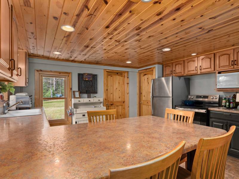 8738 W Amber Lake Rd, , Minocqua,  WI 54548