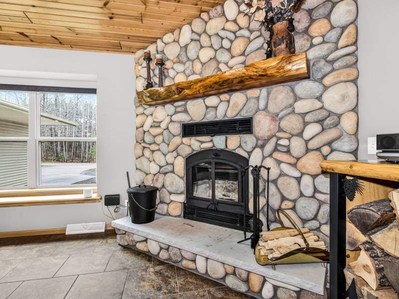 6857 Brush Rd, Lake Tomahawk, Lake Tomahawk,  WI 54539 United States