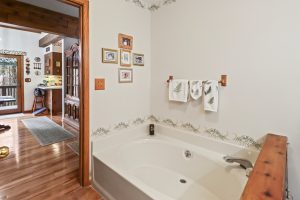 10041 Cedar Falls Rd, , Hazelhurst,  WI 54531 United States