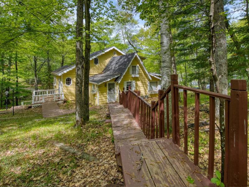 10012 Pine Tree Dr, , Minocqua,  WI 54548