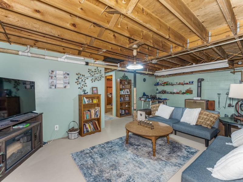 1275 Ponderosa Dr, , Cloberland,  WI 54521